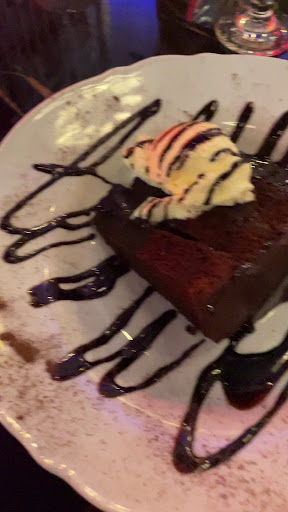 Photo of Vlora Restaurant and Cocktail Bar - 133 High St, Rushden NN10 0NX