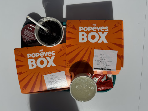 Photo of Popeyes Louisiana Chicken - Unit L4, Lakes Retail Park, Rushden NN10 6FH