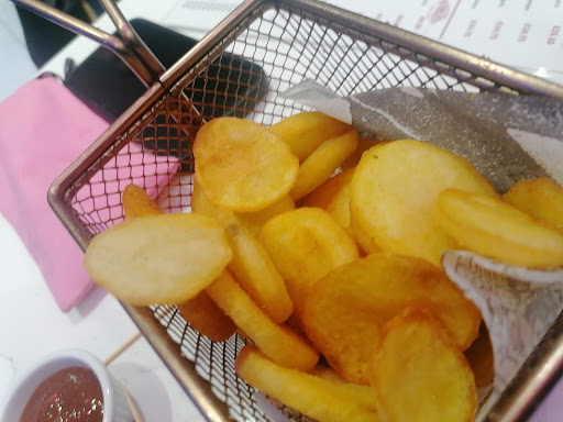 Photo of Elaf Restaurant Whitefield - 184 Bury New Rd, Whitefield, Manchester M45 6QF