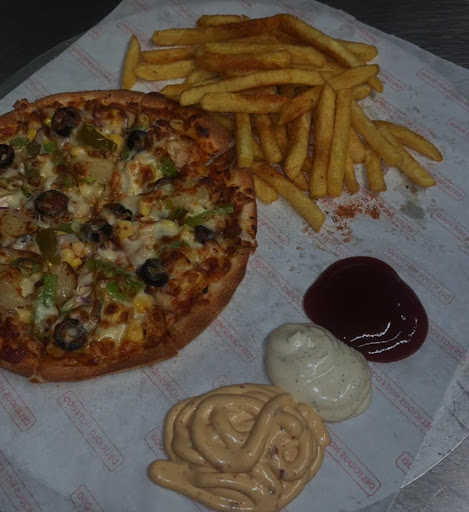 Photo of Roxy Charcoal Burger - 56 Moorgate, Bury BL9 7AF