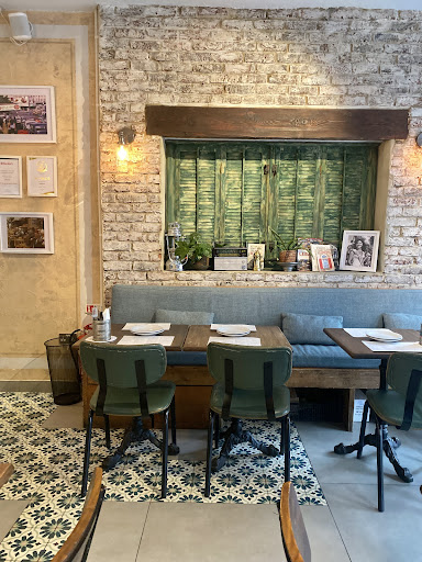 Photo of Lebnani Restaurant - 11 Church St, Reigate RH2 0AA