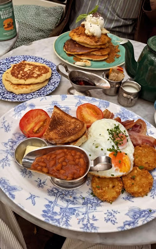 Photo of Bill's Reigate Restaurant - 27 Bell St, Reigate RH2 0AD