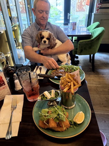 Photo of Bill's Reigate Restaurant - 27 Bell St, Reigate RH2 0AD