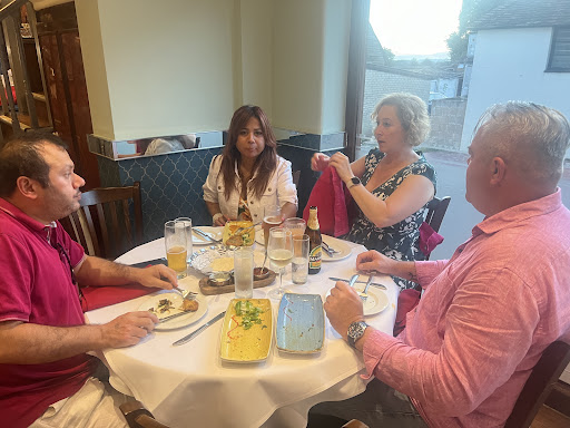 Photo of New Gurkha Kitchen - 75 High St, Reigate RH2 9AE