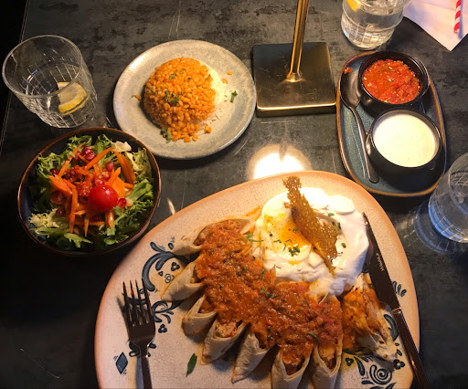 Photo of Yaprak Restaurant Reigate - 46- 50 High St, Reigate RH2 9AT