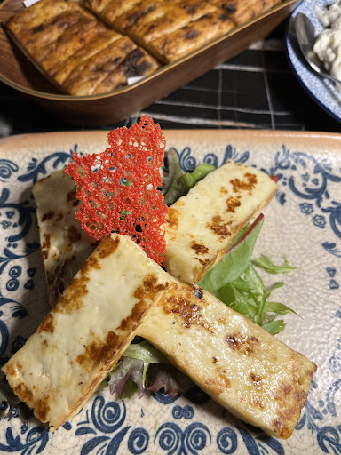 Photo of Yaprak Restaurant Reigate - 46- 50 High St, Reigate RH2 9AT