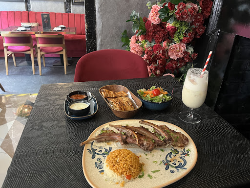 Photo of Yaprak Restaurant Reigate - 46- 50 High St, Reigate RH2 9AT