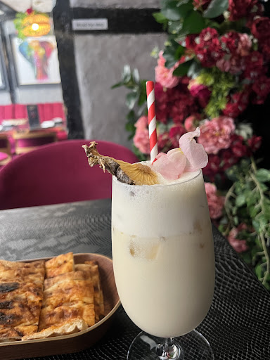 Photo of Yaprak Restaurant Reigate - 46- 50 High St, Reigate RH2 9AT