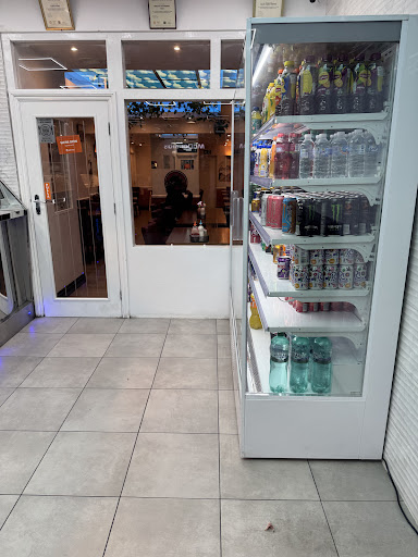 Photo of Supreme Fish & Kebab - 20 Station Rd, Redhill RH1 1PD