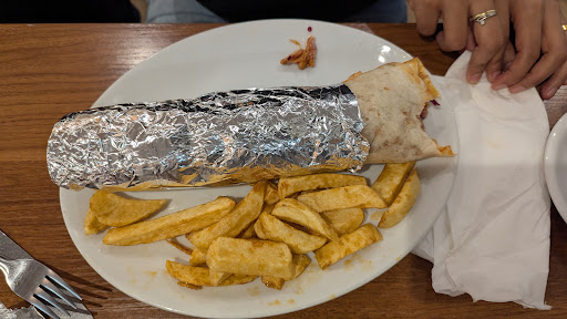 Photo of Supreme Fish & Kebab - 20 Station Rd, Redhill RH1 1PD