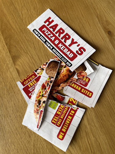 Photo of Harry's Cafe, Pizza & Kebab - 75 Towyn Rd, Towyn, Abergele LL22 9EN