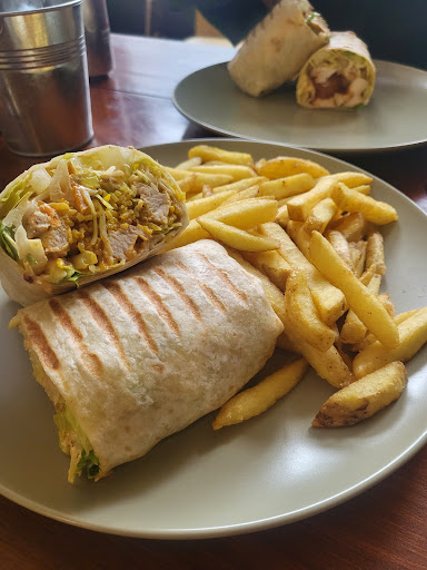 Photo of kockraco - 26 Bruce St, Dunfermline KY12 7AG