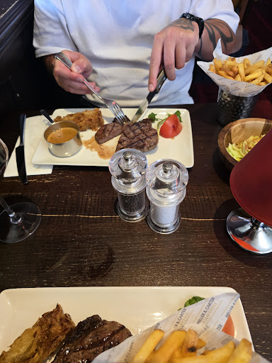 Photo of Miller & Carter Cramond Brig - Queensferry Rd, Cramond, Edinburgh EH4 6DY