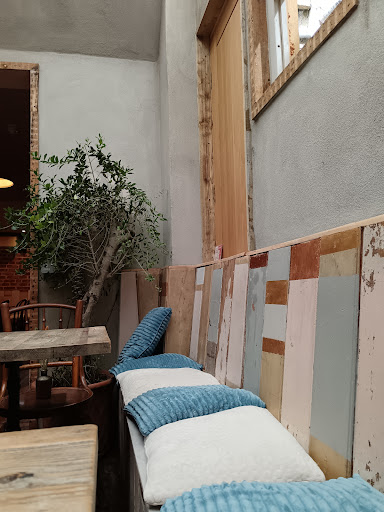 Photo of Lavash North Street Brighton - 60 North St, Brighton and Hove, Brighton BN1 1RH