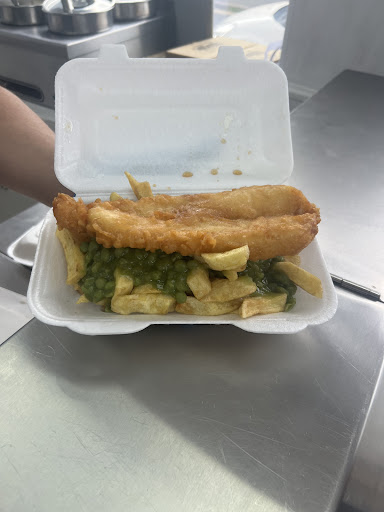 Photo of New St Fish Bar Greek gyros and kebabs burgers 🍔 - 1 New St, Halton, Runcorn WA7 5TU