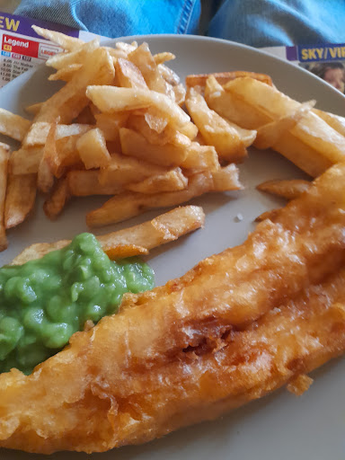 Photo of New St Fish Bar Greek gyros and kebabs burgers 🍔 - 1 New St, Halton, Runcorn WA7 5TU