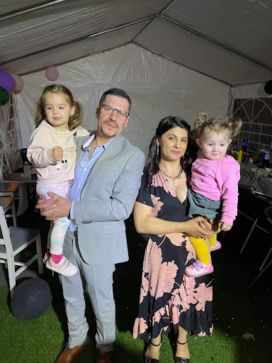 Photo of Queen's Fast Food - Woodwards Rd, Walsall WS2 9SL