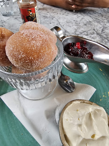 Photo of Bill's Rushden Lakes - Lakes Shopping Centre, The Boardwalk, Rushden NN10 6FA