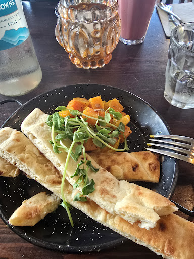 Photo of Bill's Rushden Lakes - Lakes Shopping Centre, The Boardwalk, Rushden NN10 6FA