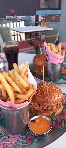 Photo of Bill's Rushden Lakes - Lakes Shopping Centre, The Boardwalk, Rushden NN10 6FA