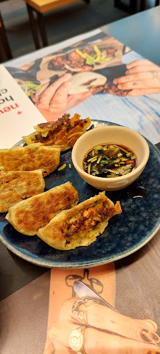 Photo of wagamama salisbury - 8-10 Bridge St, Salisbury SP1 2LX