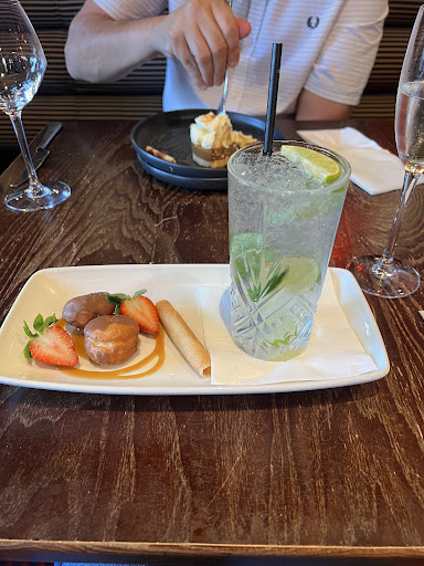 Photo of Miller & Carter Grimsby - Weelsby Rd, Grimsby DN32 9RT