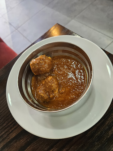 Photo of Mazar Restaurant - 227 Roundhay Rd, Harehills, Leeds LS8 4HS