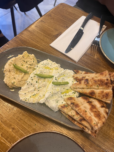 Photo of Pitta Fan Leeds - 641 Roundhay Rd, Roundhay, Leeds LS8 4BA