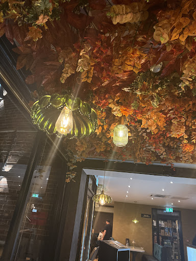 Photo of Shimlas Leeds - 293 Roundhay Rd, Harehills, Leeds LS8 4HS