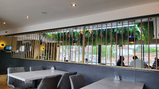 Photo of Shimlas Leeds - 293 Roundhay Rd, Harehills, Leeds LS8 4HS