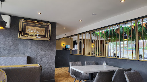 Photo of Shimlas Leeds - 293 Roundhay Rd, Harehills, Leeds LS8 4HS