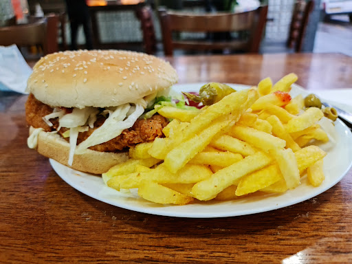 Photo of Friends Restaurant Oldham - 196 Ashton Rd, Oldham OL8 1QT