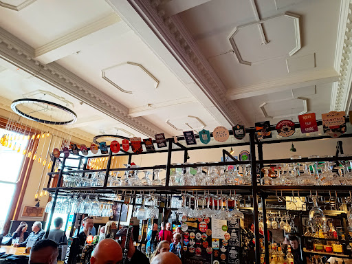 Photo of The Head of Steam Sheffield - 103-107 Norfolk St, Sheffield City Centre, Sheffield S1 2JE