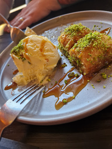 Photo of Efes Restaurant - 278-280 Glossop Rd, Broomhall, Sheffield S10 2HS