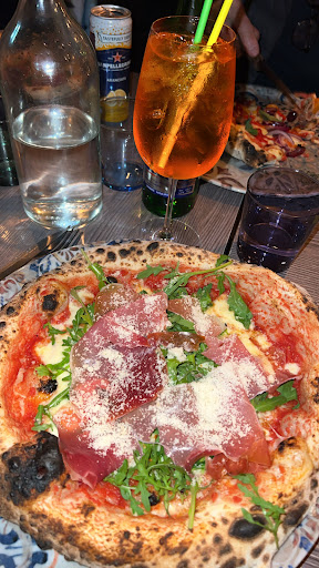 Photo of Paesani - 257-259 Crookes, Sheffield S10 1TF