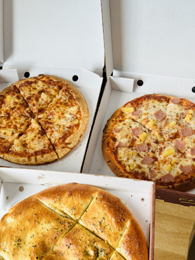 Photo of Pizza Giordana - 135 W Bar, Sheffield S3 8PT