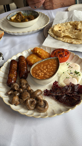 Photo of Mumtaz Restaurant Bradford - 386-410 Great Horton Rd, Bradford BD7 3HS