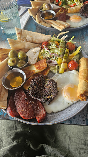 Photo of Yemek (The Arches) - 15 Palmeira Ave, Westcliff-on-Sea, Southend-on-Sea, Westcliff-on-Sea SS0 7RR