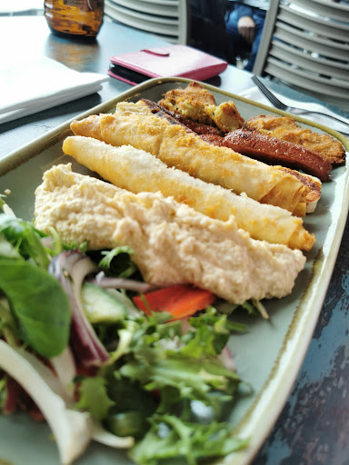 Photo of Yemek (The Arches) - 15 Palmeira Ave, Westcliff-on-Sea, Southend-on-Sea, Westcliff-on-Sea SS0 7RR