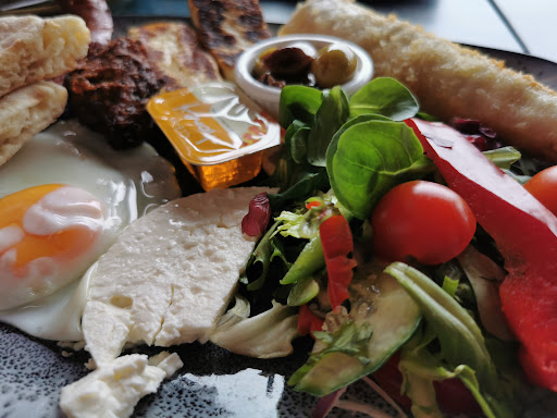 Photo of Yemek (The Arches) - 15 Palmeira Ave, Westcliff-on-Sea, Southend-on-Sea, Westcliff-on-Sea SS0 7RR