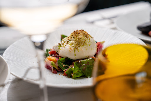 Photo of Milas Leigh on Sea - 83 Broadway, Southend-on-Sea, Leigh-on-Sea SS9 1PE