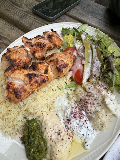 Photo of Alushi - 1 Trafalgar Arches, Brighton and Hove, Brighton BN1 4FQ