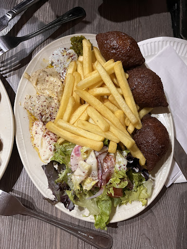 Photo of Alushi - 1 Trafalgar Arches, Brighton and Hove, Brighton BN1 4FQ