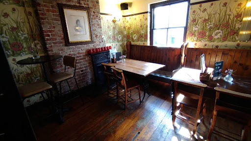 Photo of Victory - 6 Duke St, Brighton and Hove, Brighton BN1 1AH