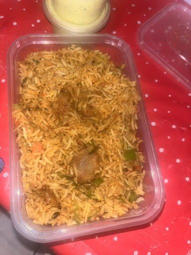 Photo of Smoke N Grill - 107 Queensway, Petts Wood, Orpington BR5 1DG