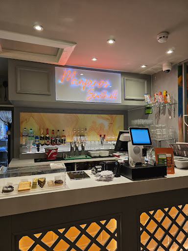 Photo of Manjaros - Restaurant in Southall - 1-3 Beaconsfield Rd, Southall UB1 1BA