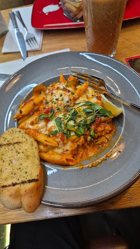 Photo of Manjaros - Restaurant in Southall - 1-3 Beaconsfield Rd, Southall UB1 1BA