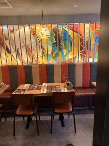 Photo of Manjaros - Restaurant in Southall - 1-3 Beaconsfield Rd, Southall UB1 1BA