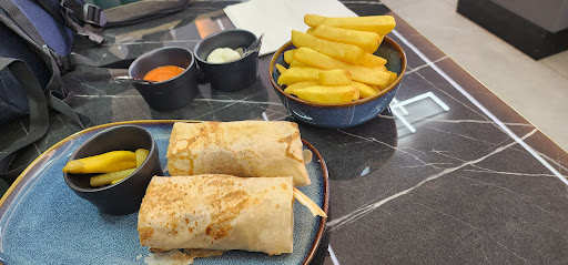 Photo of Roma Restaurant - 26 The Broadway, Southall UB1 1PS