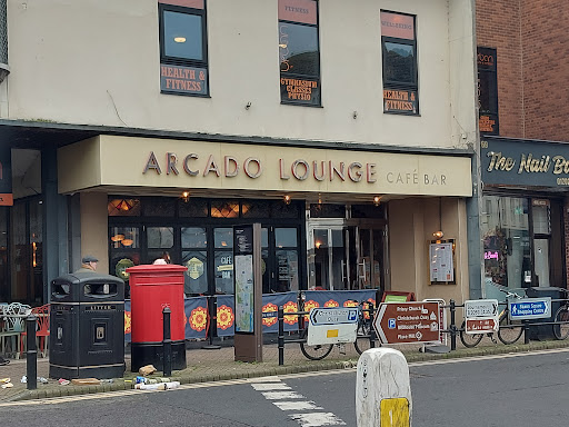 Photo of Arcado Lounge - 71 High St, Christchurch BH23 1AS
